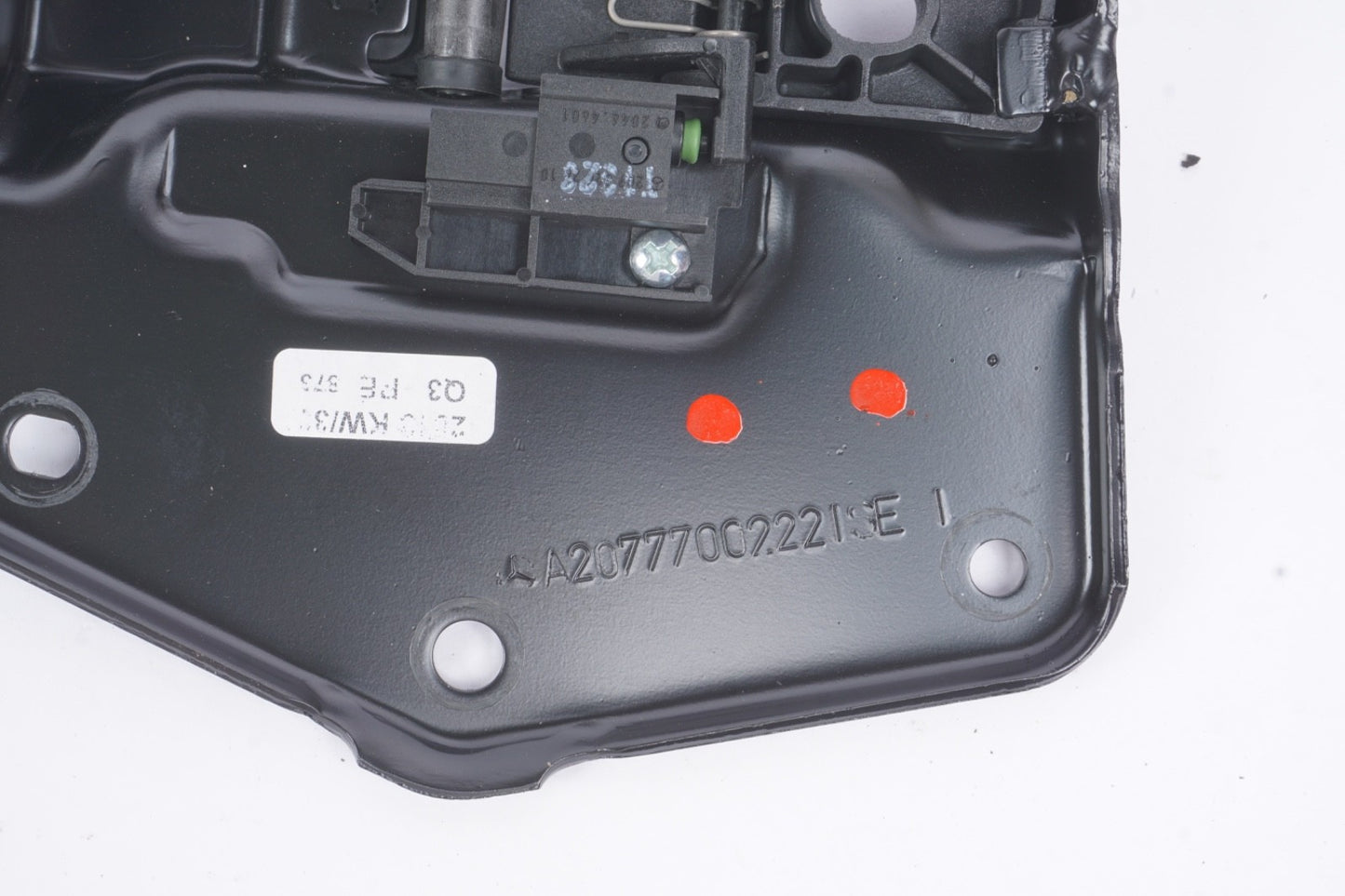10-17 Mercedes E350 E550 Convertible Front Top Roof Lock Latch  Right