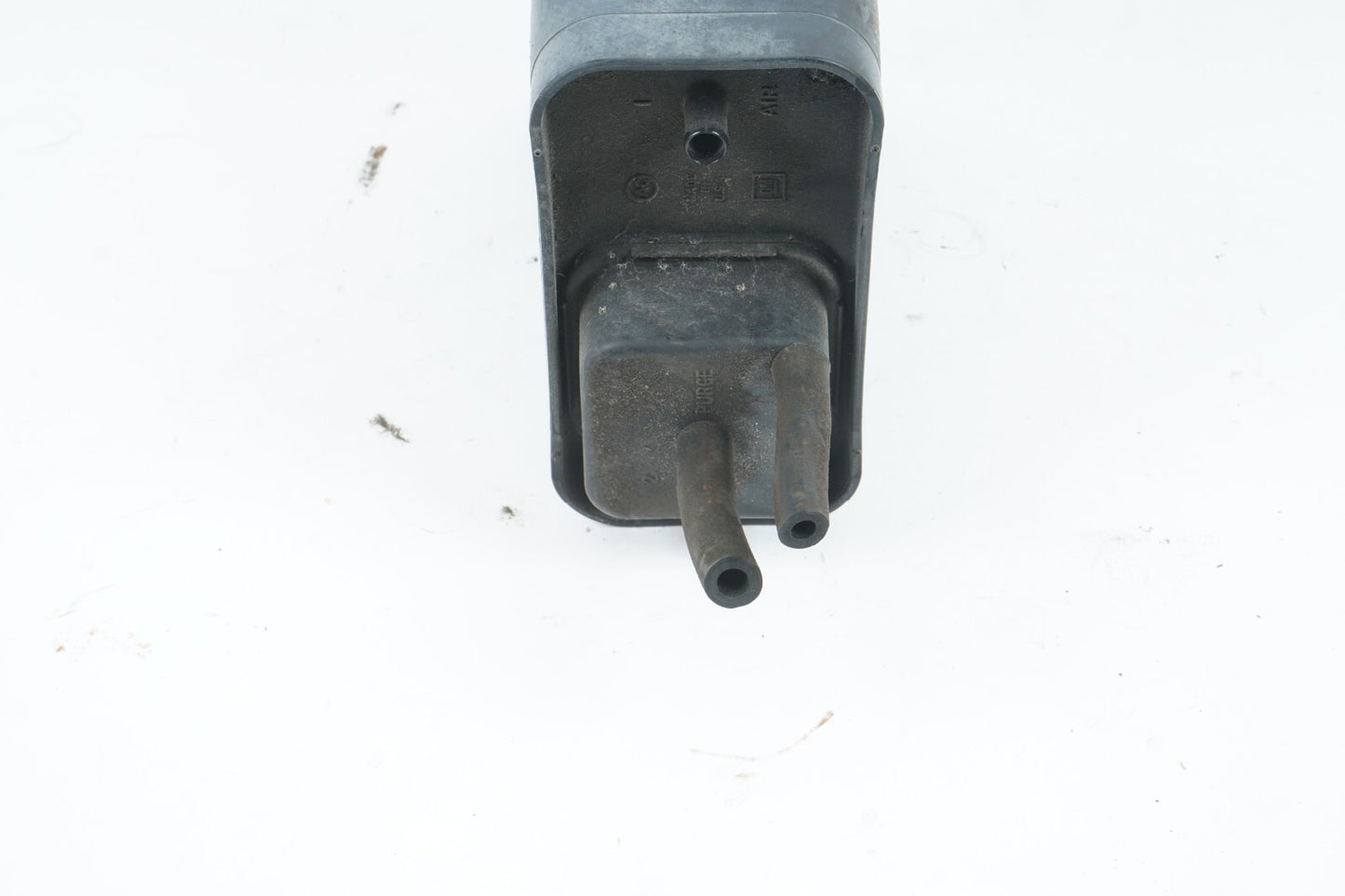 1987 - 1993 Cadillac Allante FUEL VAPOR CHARCOAL CANISTER 17093018 OEM