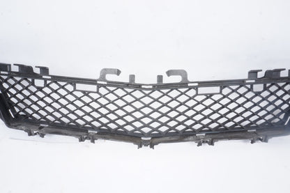 10-13  MERCEDES E350 E550 CONVERTIBLE FRONT BUMPER COVER LOWER CENTER GRILL TRIM
