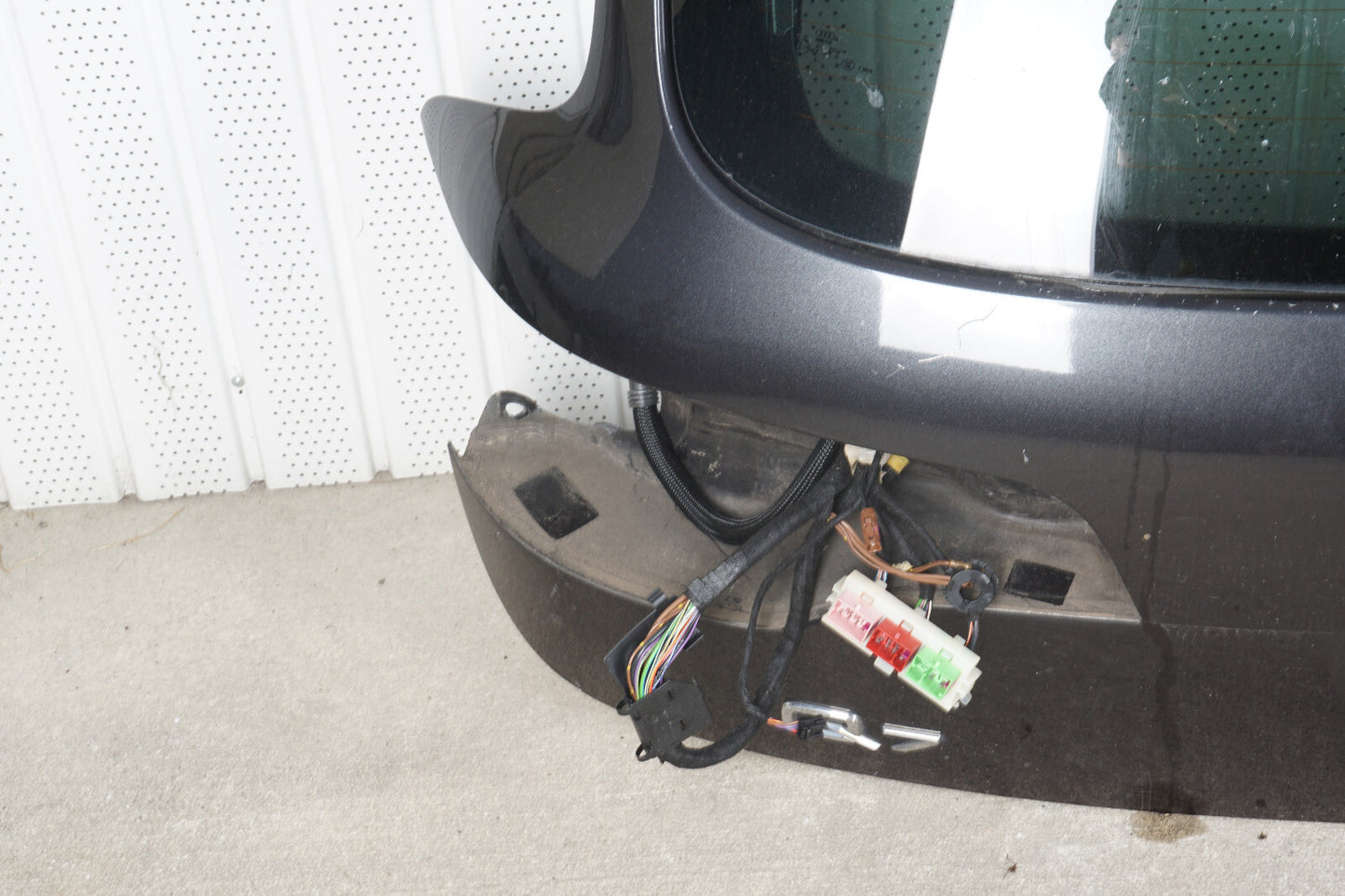 2007 - 2009 AUDI Q7 TRUK TAILGATE LIFTGATE HATCH OEM