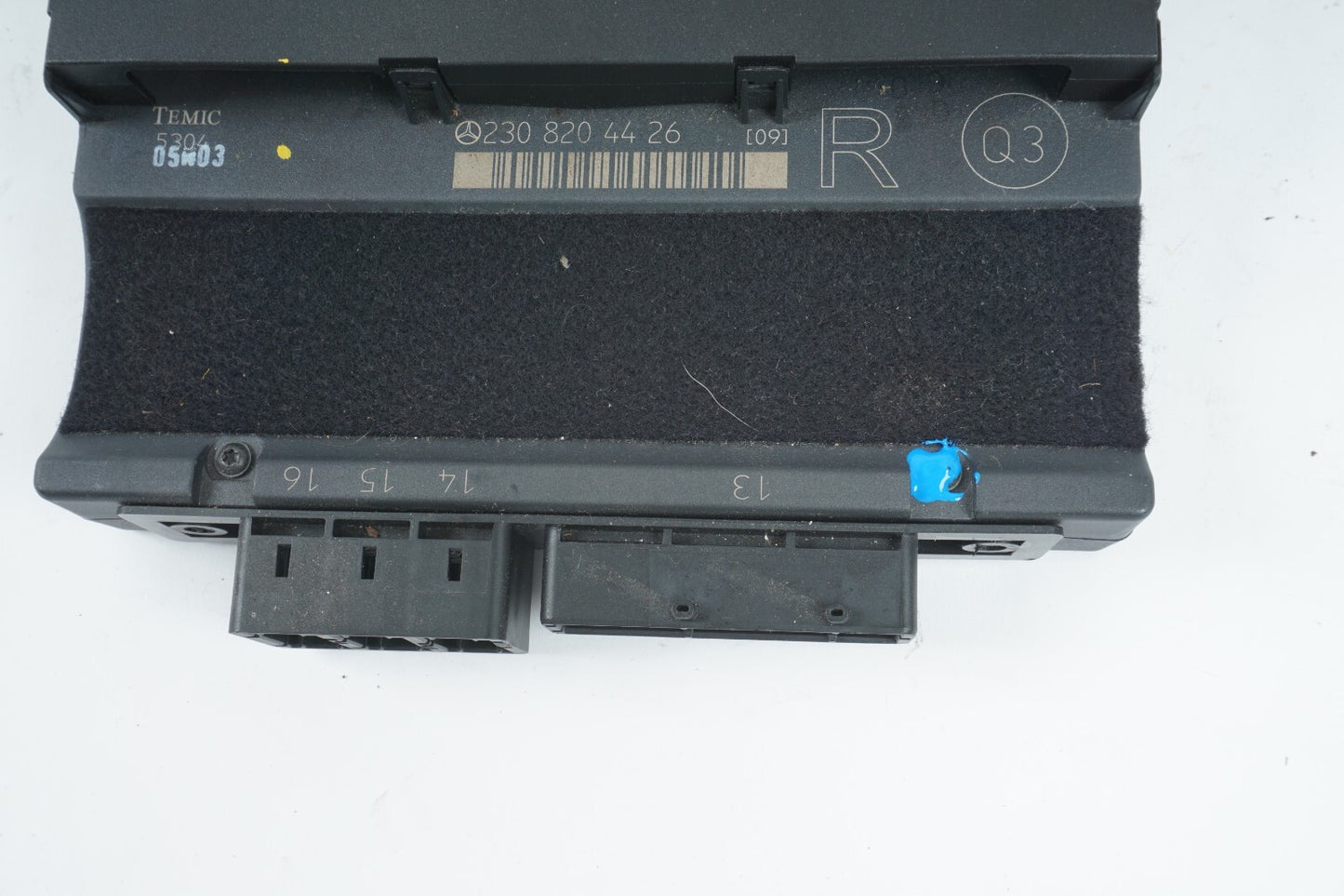 03 - 08 Mercedes R230 SL500 Right Passenger Under Seat Control Module  OEM