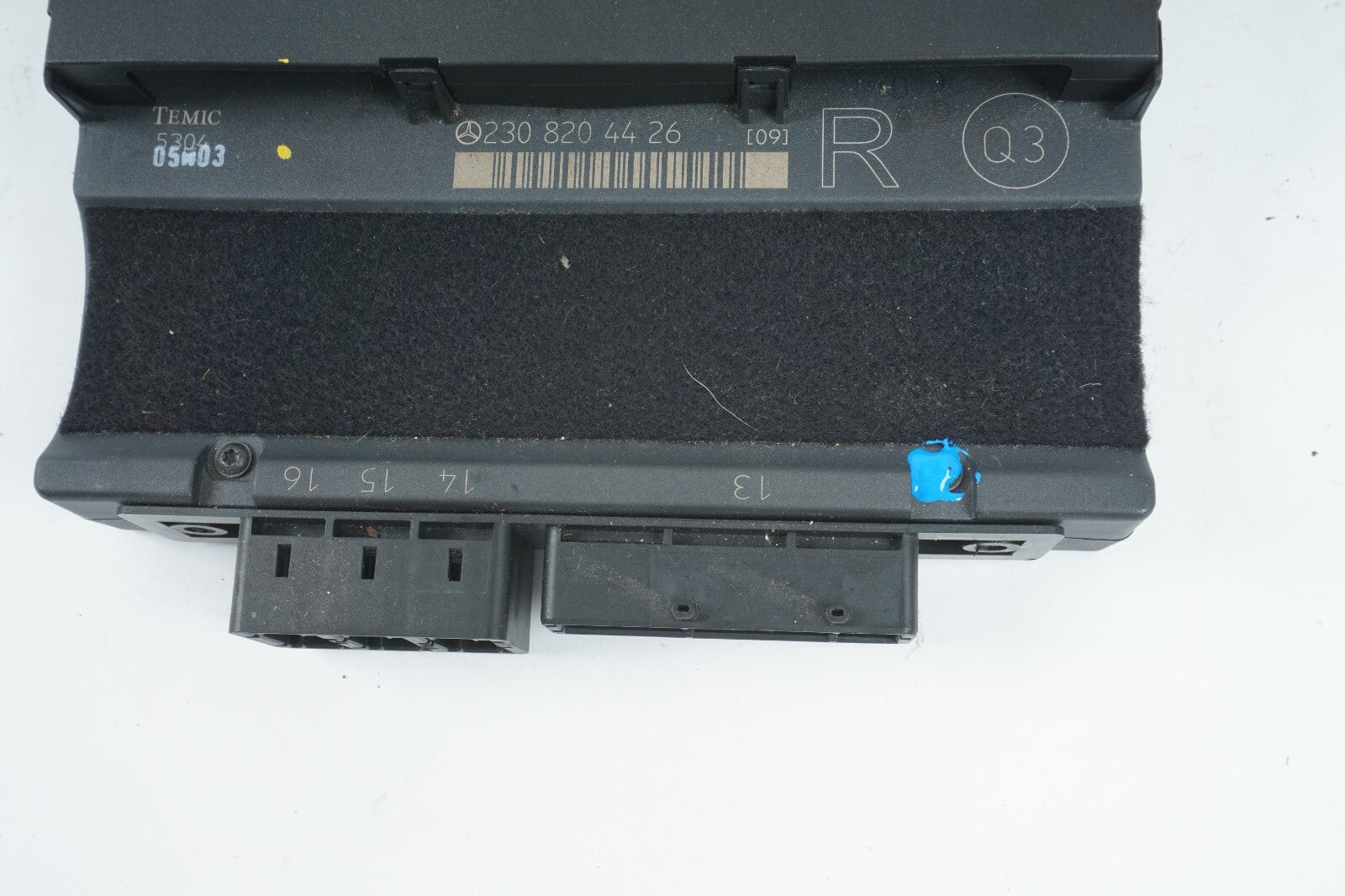 03 - 08 Mercedes R230 SL500 Right Passenger Under Seat Control Module  OEM