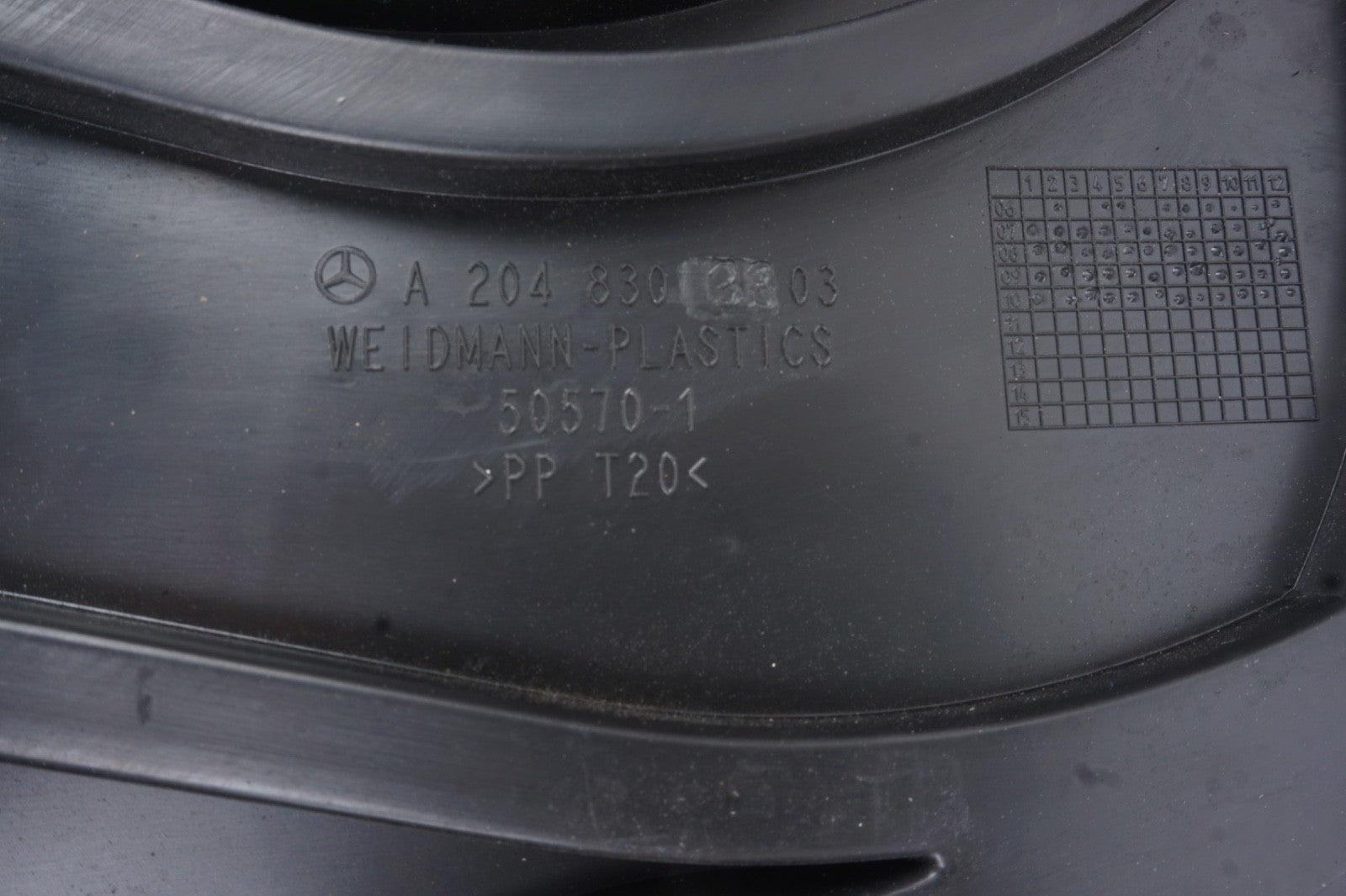2014 - 2017 Mercedes E550 207 Air Intake Evaporator Channel Duct OEM