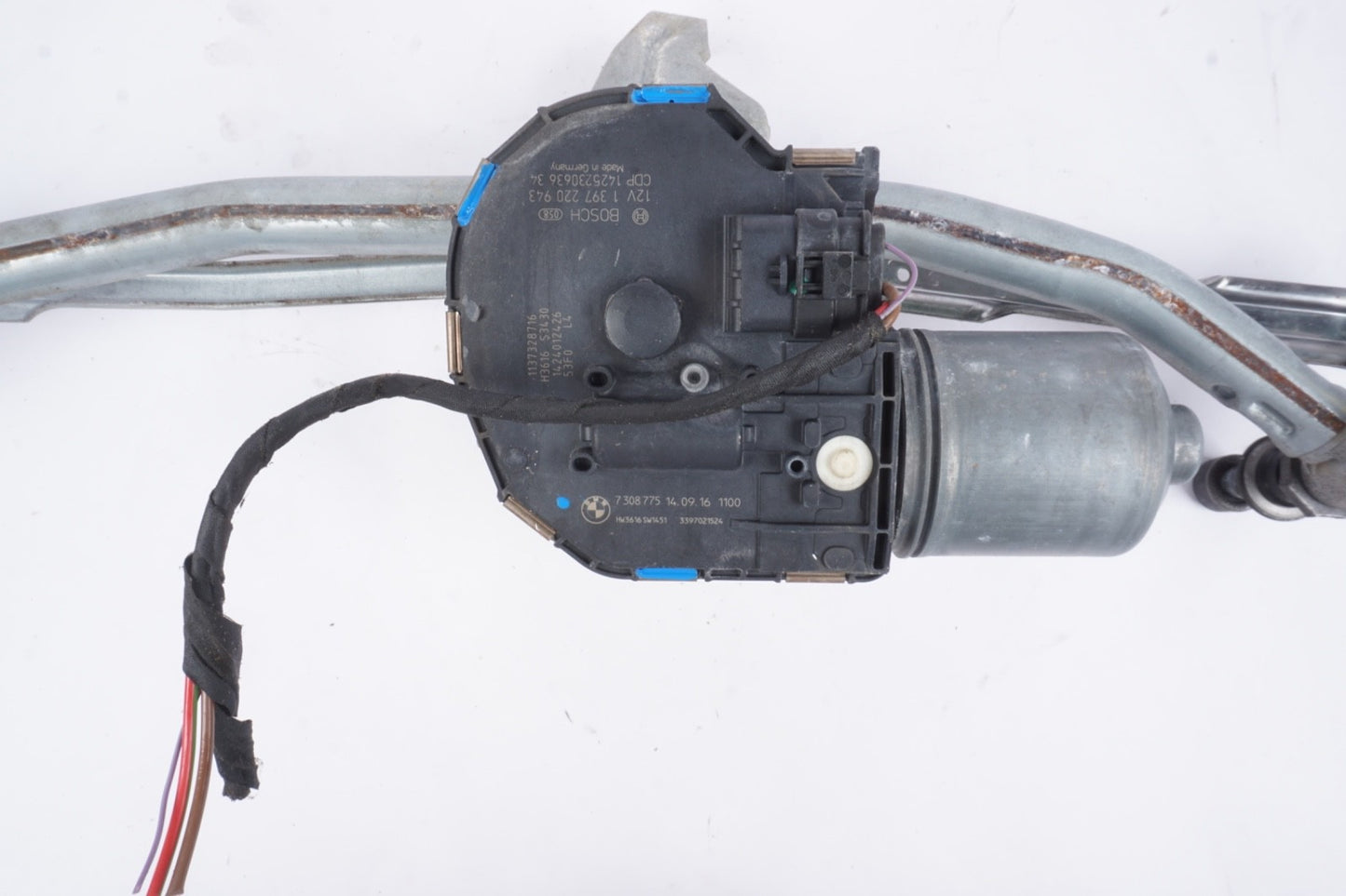 2012-2018 BMW F06 F12 F13 M6 6 SERIES Front Windshield Wiper Motor Linkage OEM