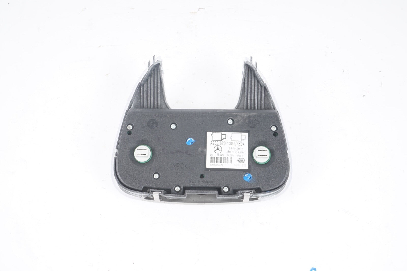 05-12 Mercedes R230 SL550 SL500 Interior Overhead Dome Reading Light OEM