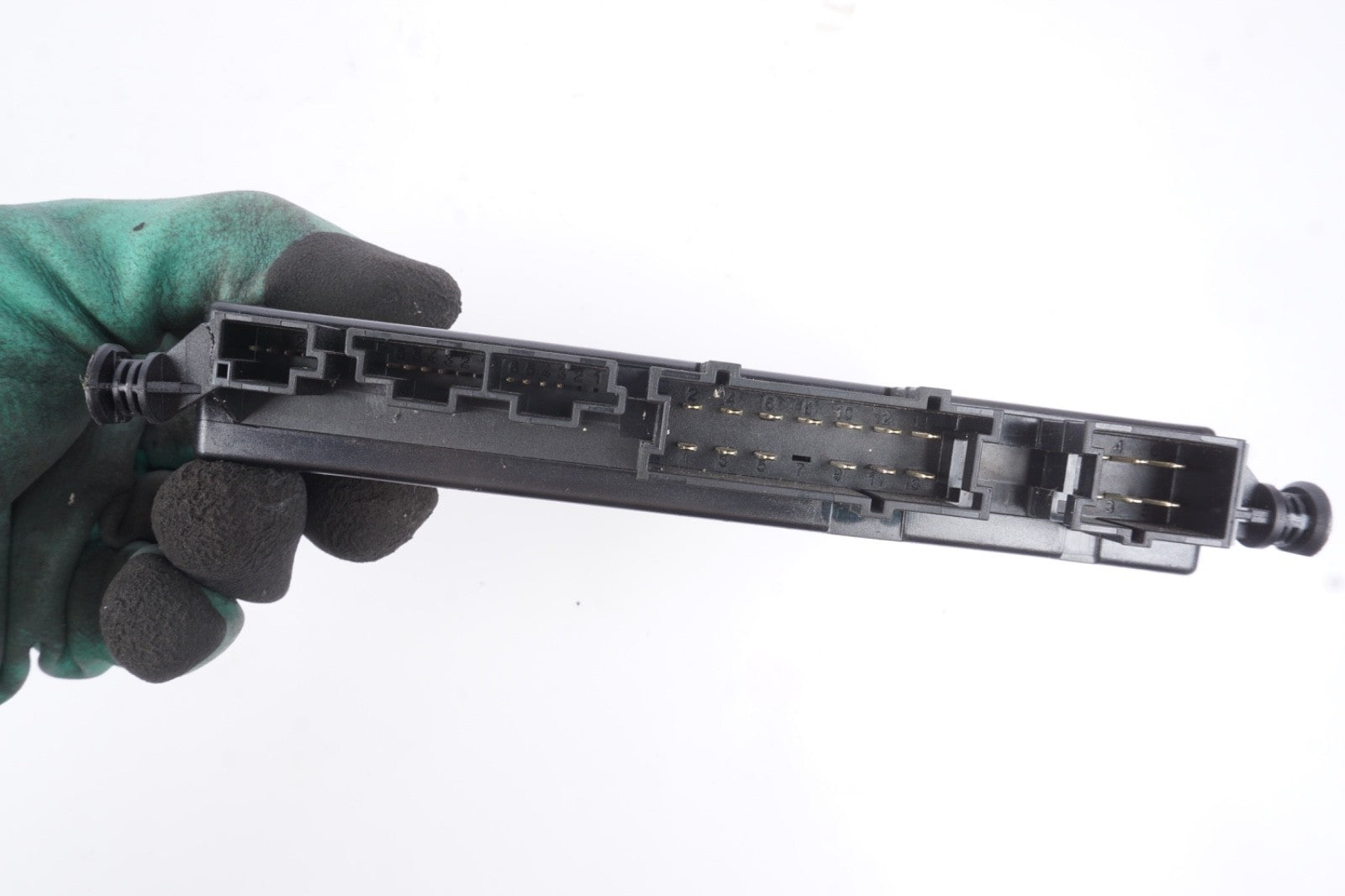 Mercedes W207 E350 CLS550 SLK250 C350 Seat Control Module Front Right Side OEM