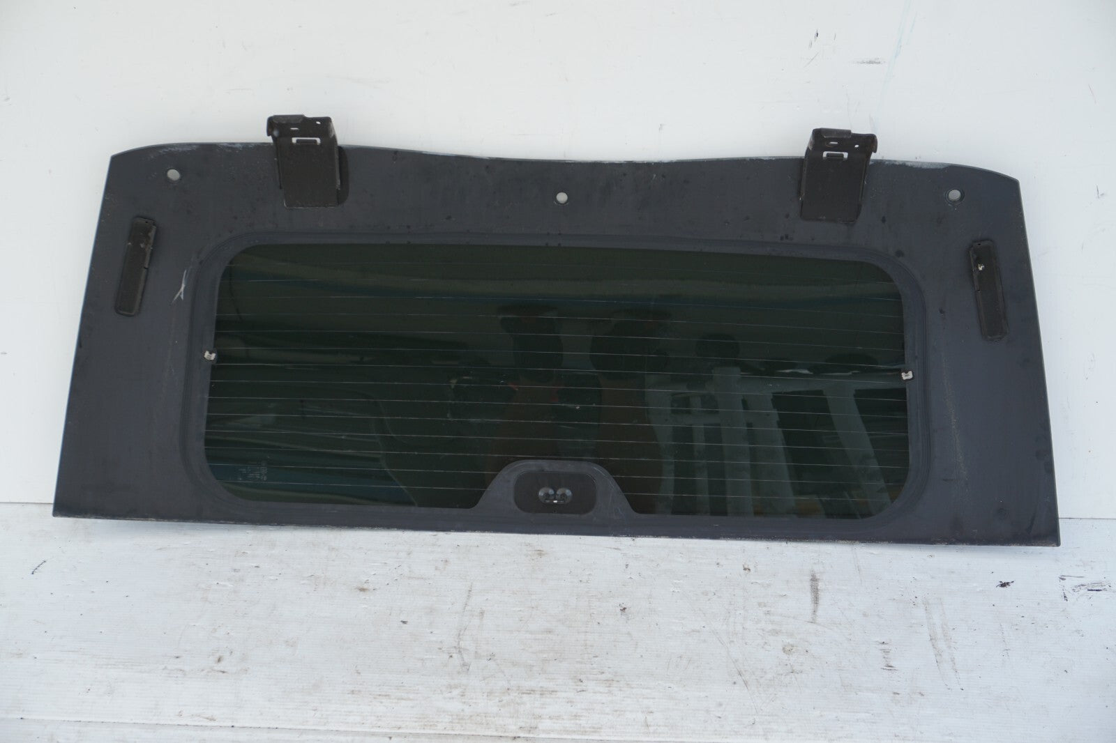 2007 2008 Chevy Suburban TAILGATE HATCH TRUNK BACK WINDOW GLASS OEM