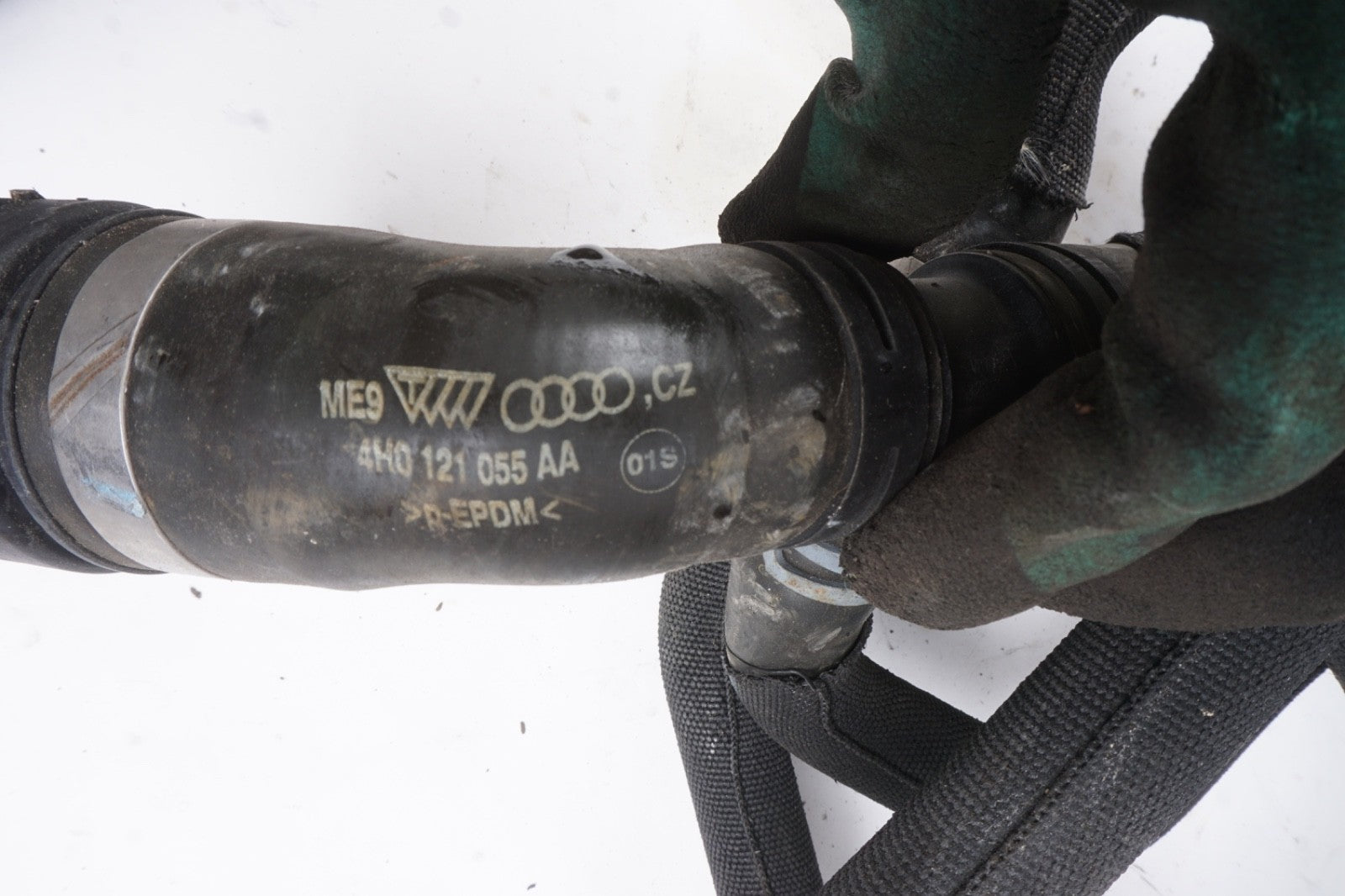 2012 Audi A8 4.2 Cooling Hose Set