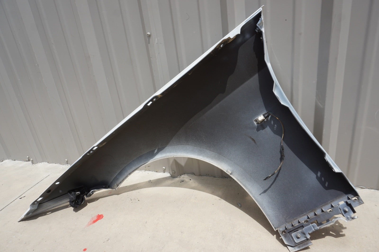 07-13 BMW E92 E93 Coupe Convertible 328i 335i Plactic Right Side Fender