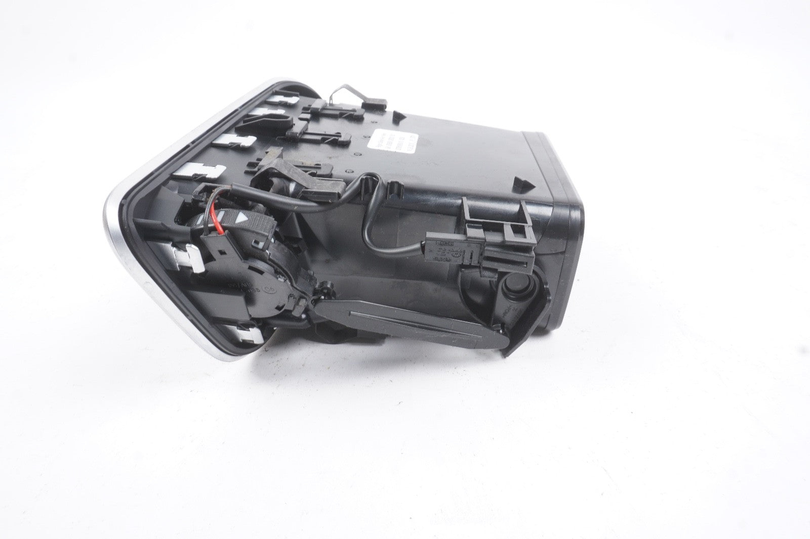 2014 - 2019 MASERATI GHIBLI S Q4 RIGHT PASSENGER FRONT DASH AIR VENT GRILLE OEM