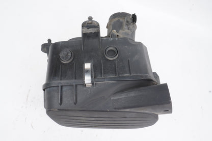 14-18 Maserati Ghibli Quattroporte Engine Air Intake Filter Left 670005844 OEM