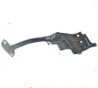 2013 - 2017 Audi A8L A8 Front Right Fender Support Mount Bracket 4H0821396 OEM