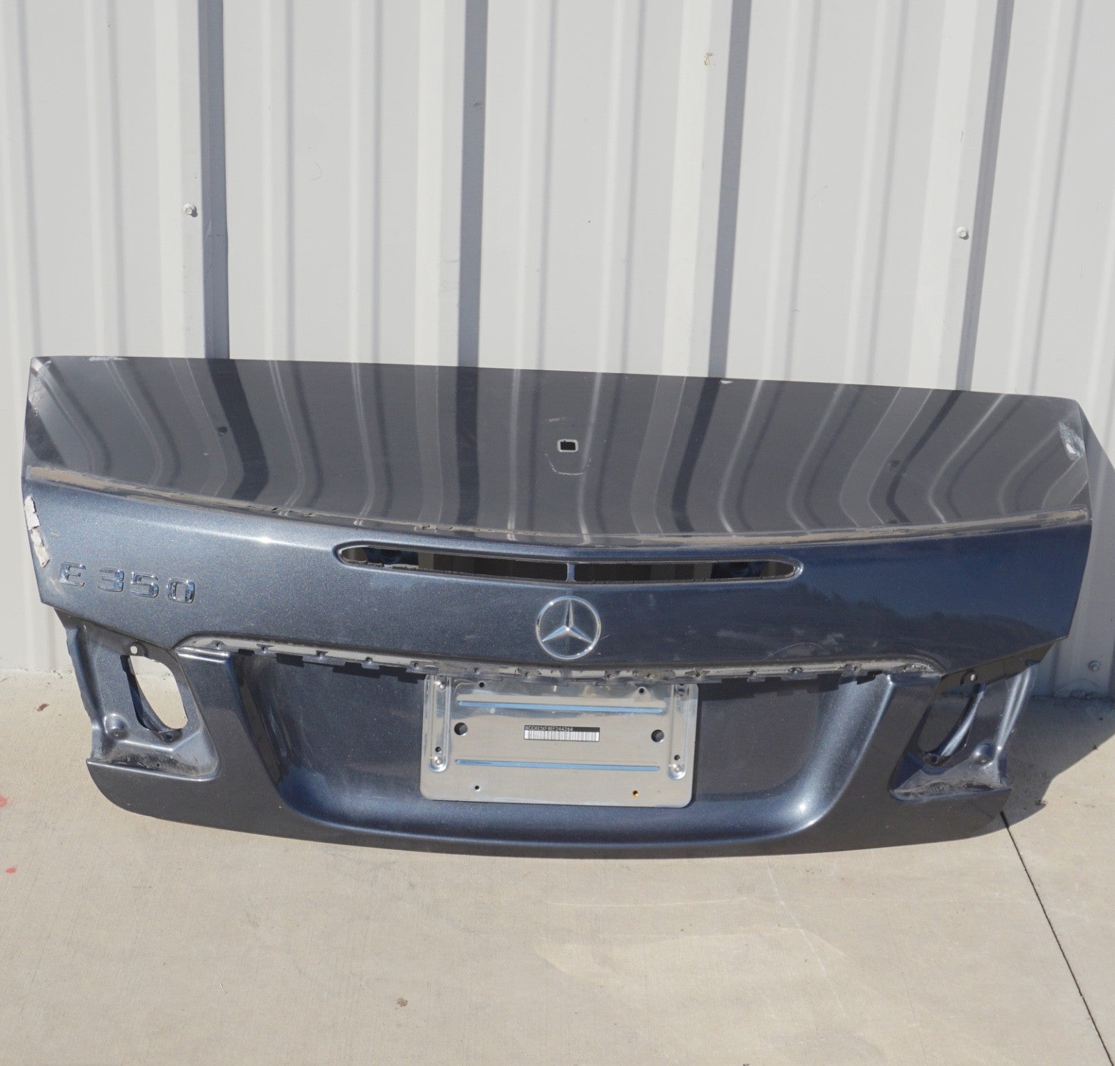 11-17 Mercedes W207 E550 E400 E350 E550 Convertible Trunk Lid Panel Assembly OEM