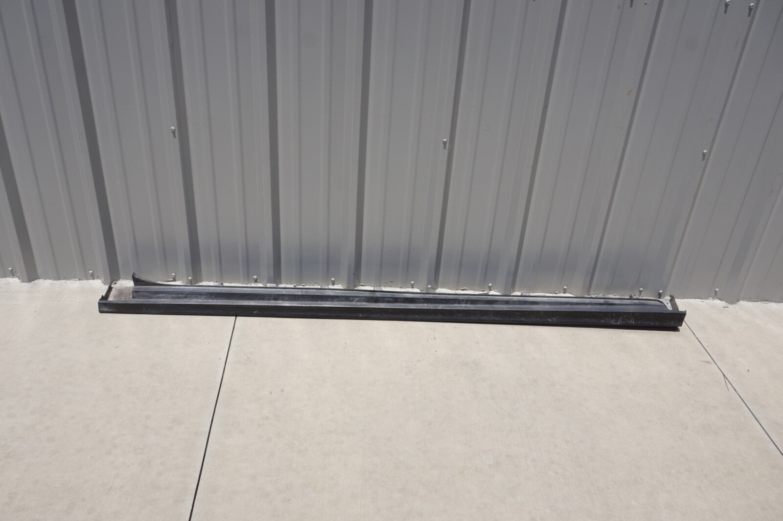2018-2021 Honda Odyssey LEFT DRIVER Skirt Rocker Panel OEM 71850-THRA-A110