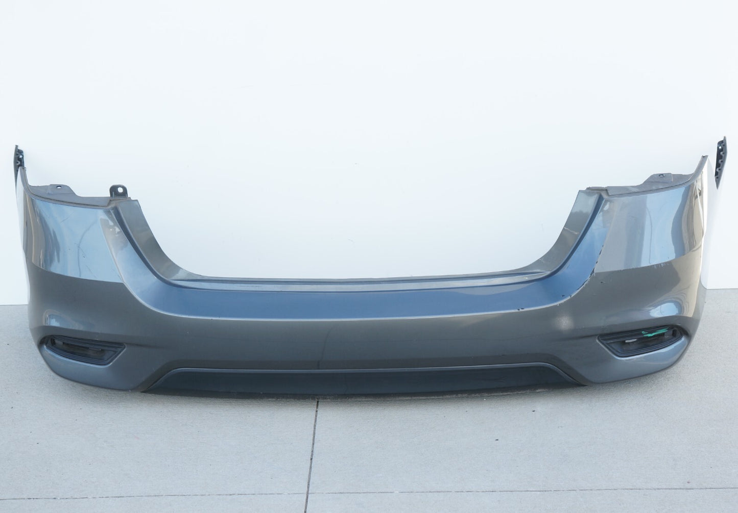 2015-2019 NISSAN SENTRA REAR BUMPER COVER OEM 85022-3YU0H