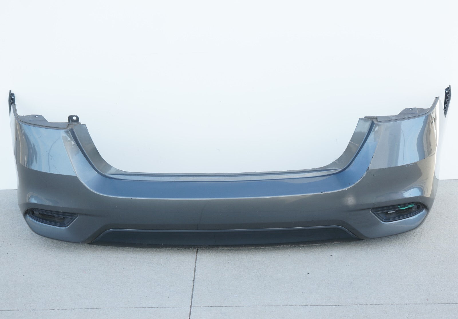 2015-2019 NISSAN SENTRA REAR BUMPER COVER OEM 85022-3YU0H