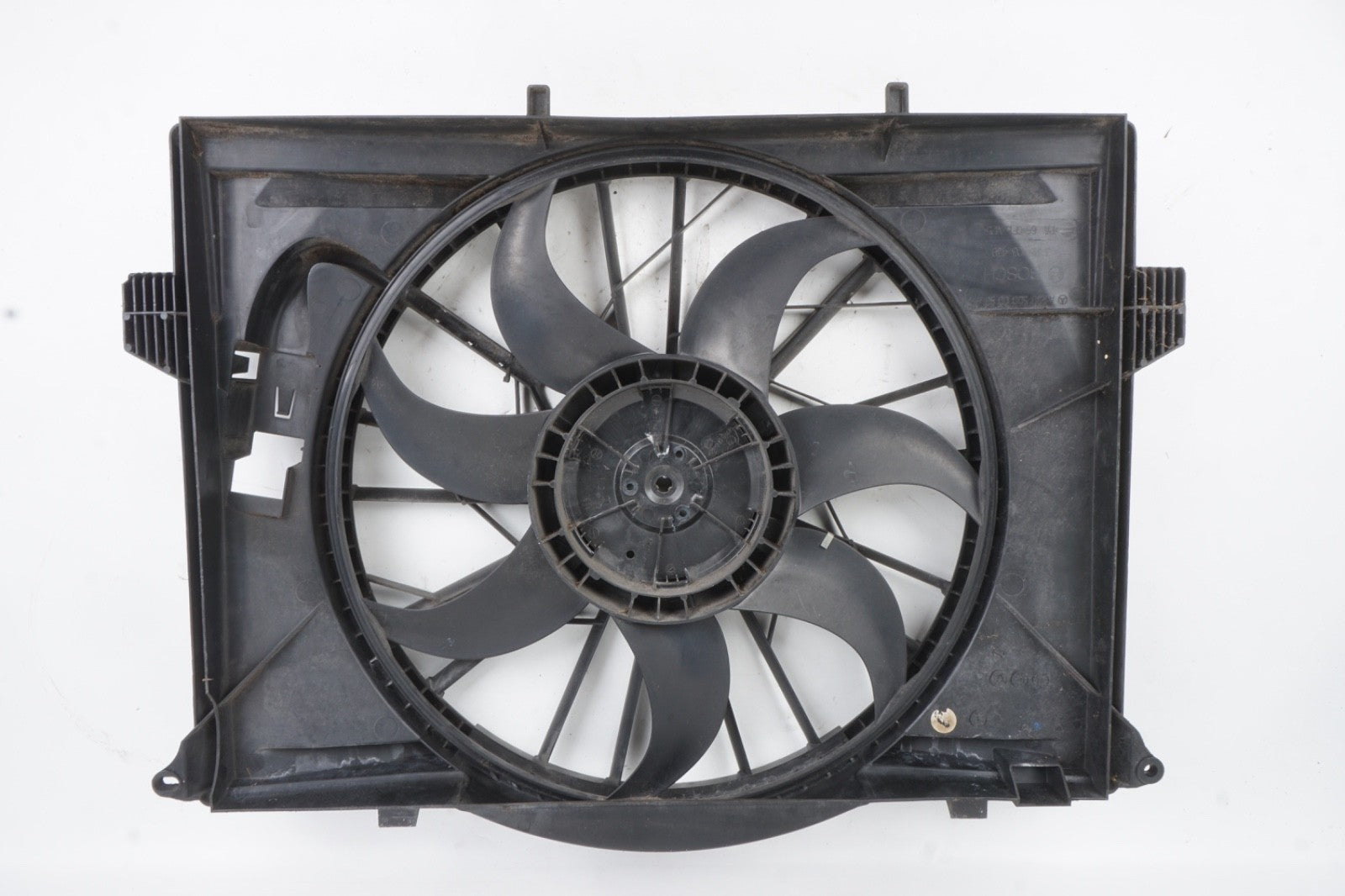03-12 Mercedes R230 SL500 SL550 Engine Cooling Radiator Fan SHROUD ONLY OEM