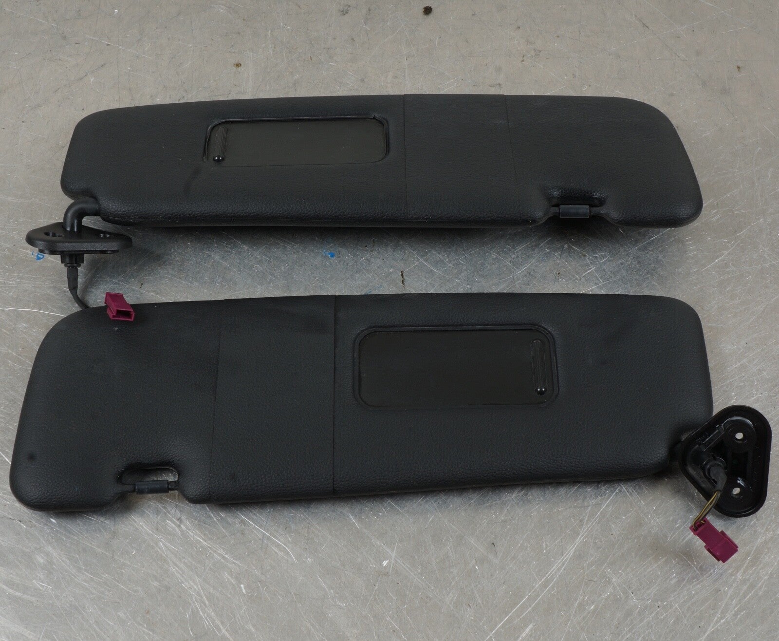 07-13 OEM BMW E88 E93 128 328 335 M3 Convertible Sun Visor Black Pair SET