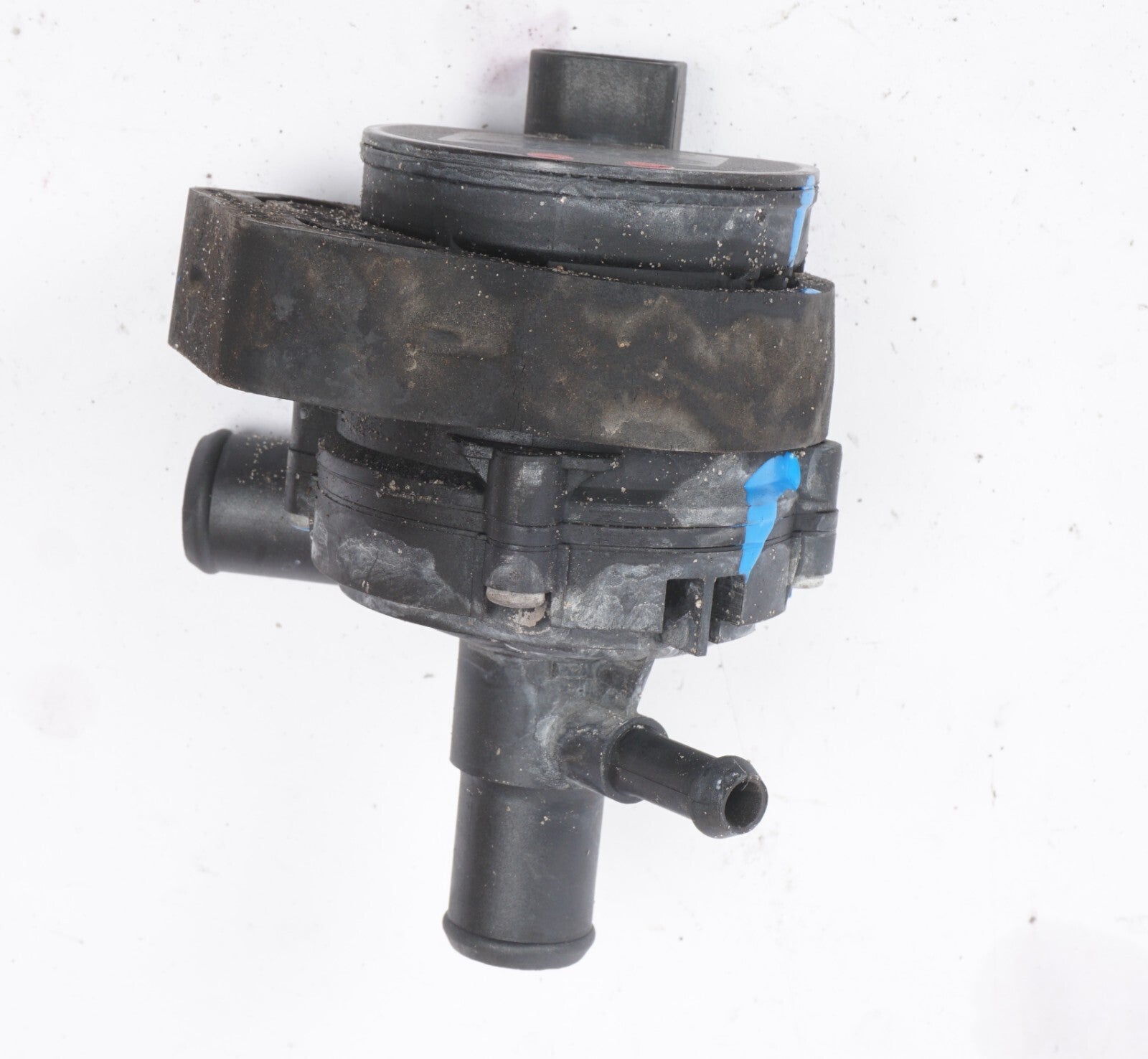 08-14 Mercedes W204 C300 C350 Auxiliary Water Pump Heater 2118350028 OEM