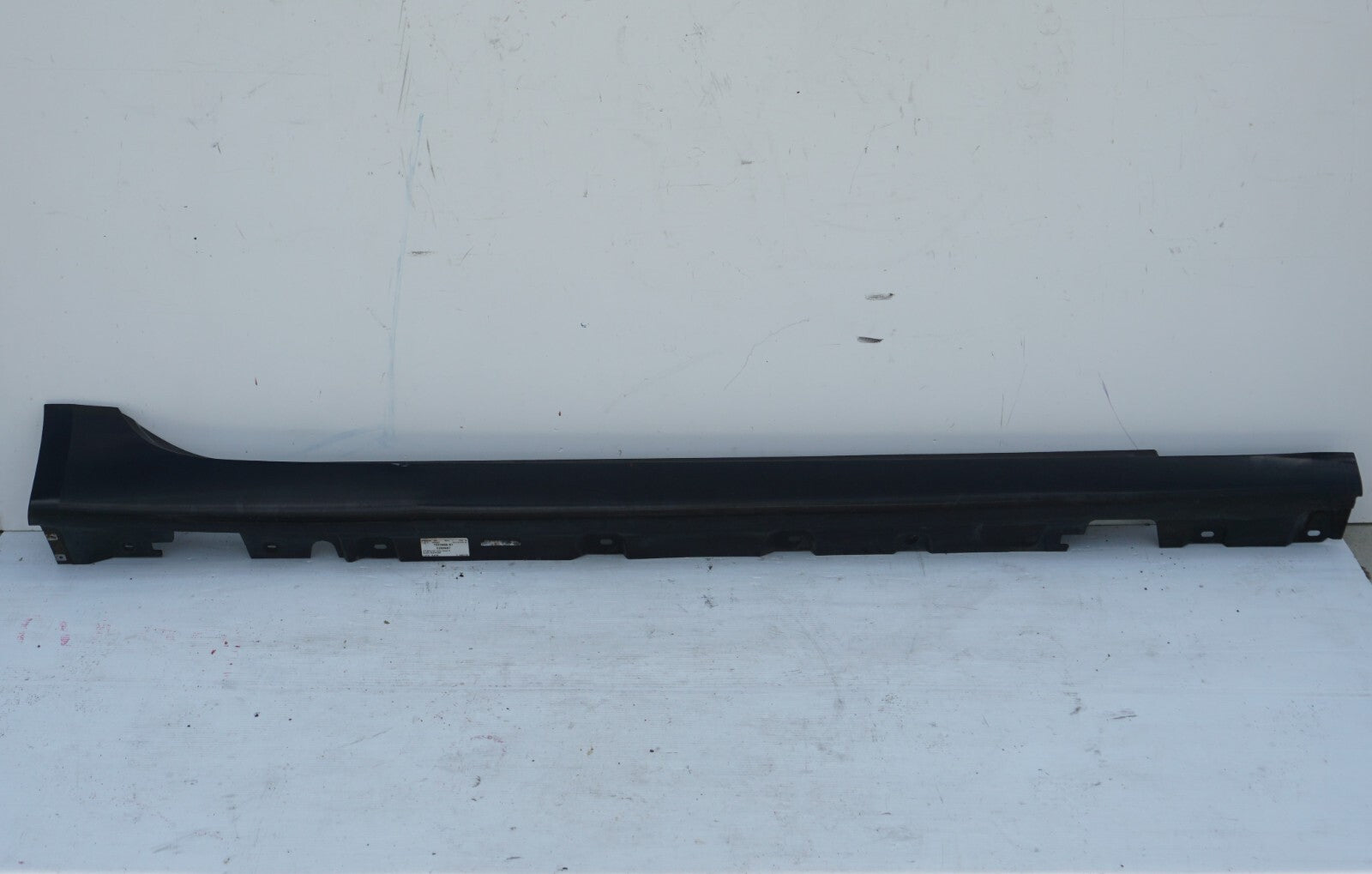 2010-2017 BMW 550I GT F07 RIGHT PASSENGER SIDE SKIRT ROCKER PANEL OEM