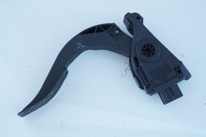 2011-2018 AUDI C7 A6 A7 A8 GAS ACCELERATOR PEDAL 8K1723523A OEM