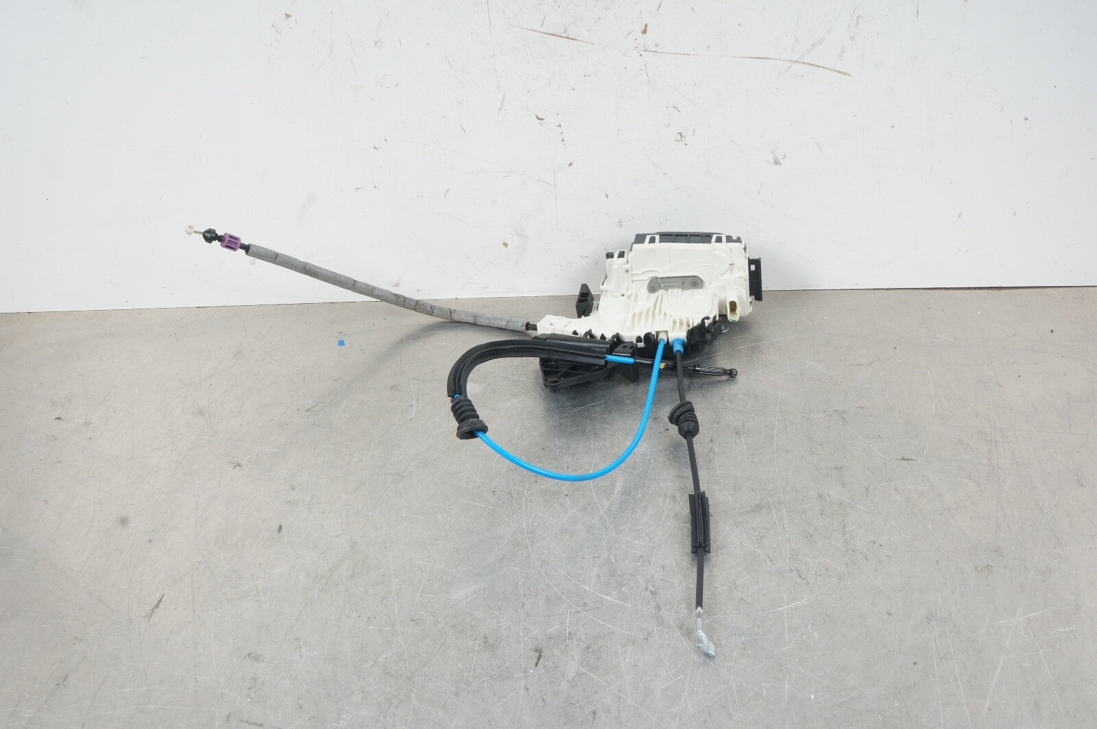 08-14 Mercedes W204 C250 C300 Rear Right Side Door Lock Latch Actuator OEM