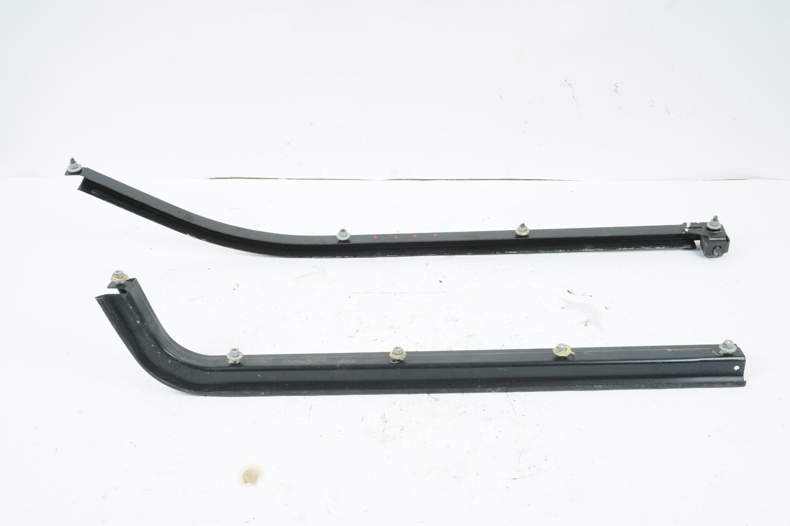 17-20 CHRYSLER PACIFICA REAR RIGHT SLIDING DOOR UPPER & LOWER ROLLER TRACK OEM