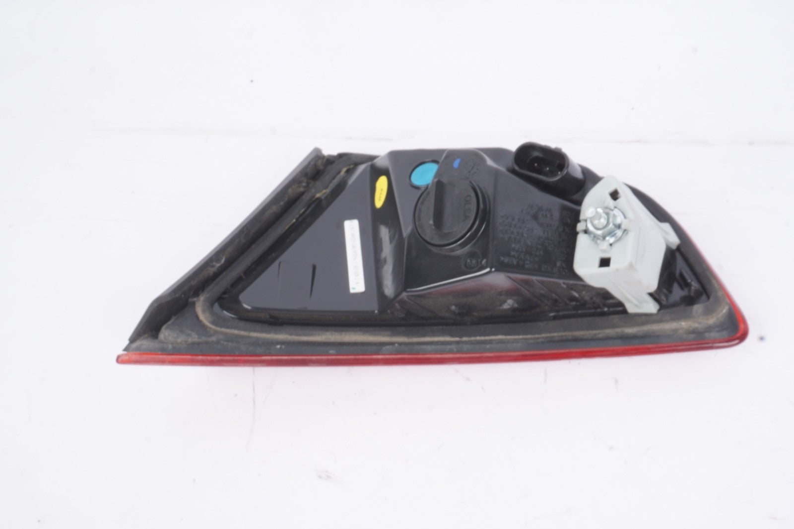 2014 - 2020 Maserati Ghibli Rear Left Side Inner Tail Light Lamp 06700046820 Oem