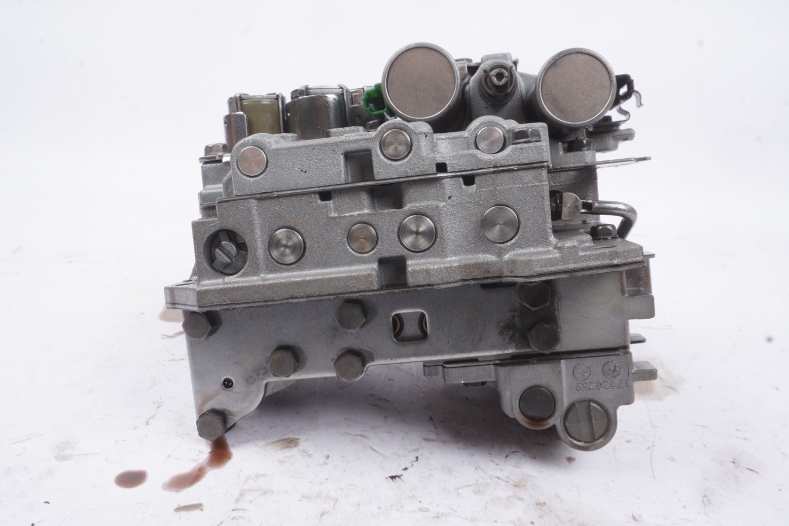 2011 - 2012 VOLVO C70  Transmission Valve Body