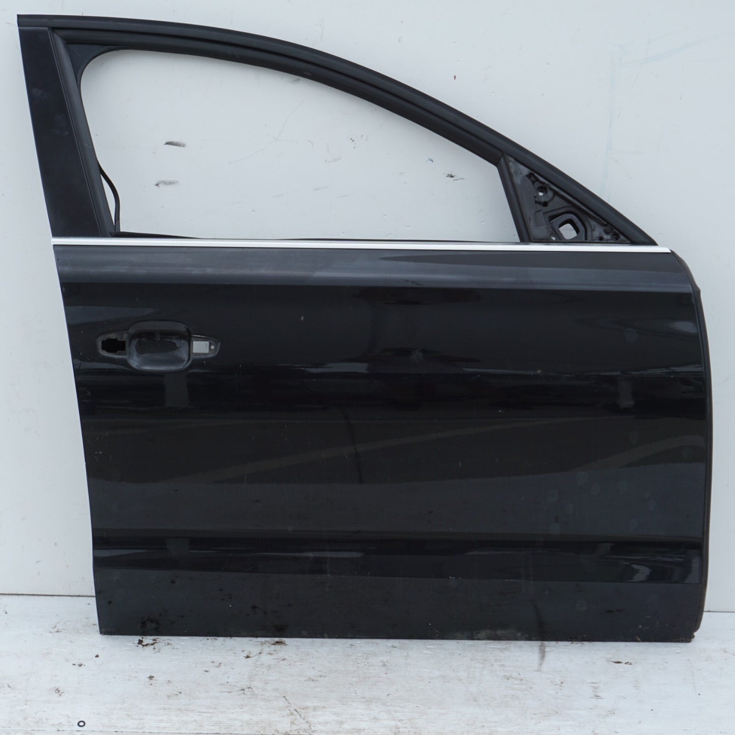 11 - 17 AUDI A8 A8L FRONT RIGHT PASSENGER DOOR SHELL  OEM