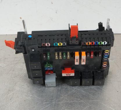 07-09 Mercedes W221 S600 S550 CL550 Rear Trunk Fuse Box Module 2215403862 OEM