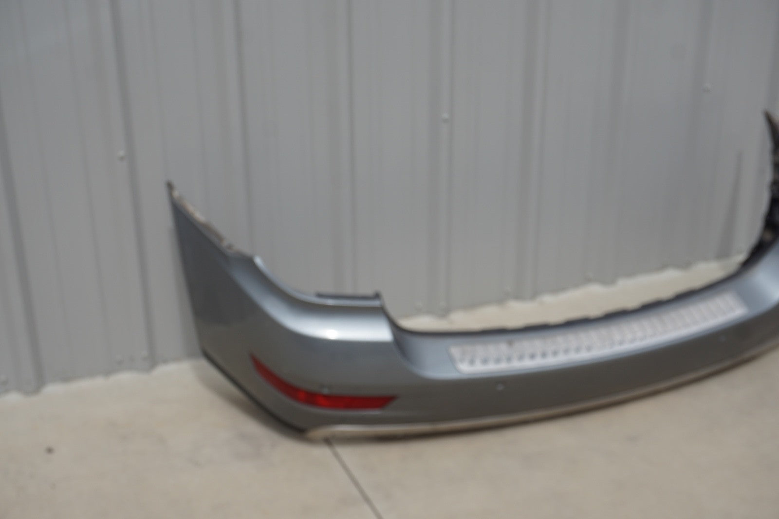 09-11 Mercedes W164 ML350 ML320 ML550 Base Rear Bumper Cover Assembly OEM