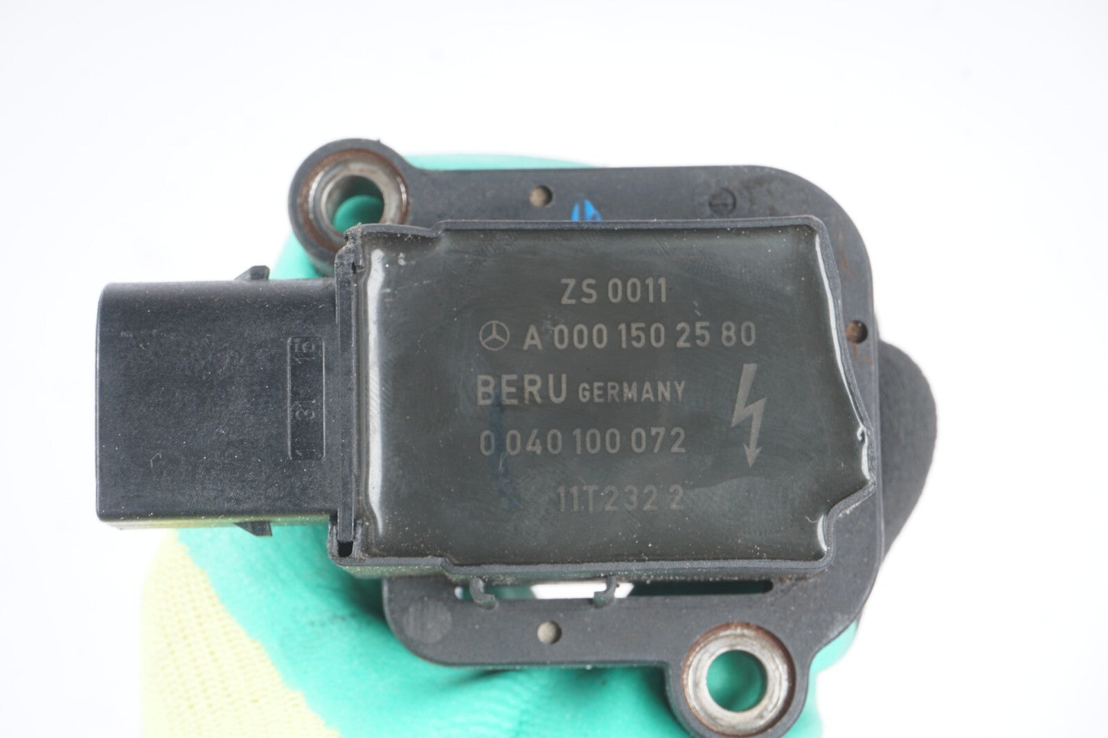 12-15 Mercedes W204 C250 SLK250 Ignition Coil Set of 3 0001502580 OEM