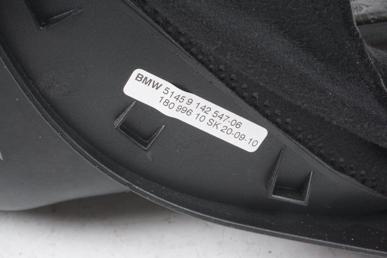 2010-2017 BMW 550I GT F07 STEERING COLUMN TRIM BEZEL 9142547 OEM