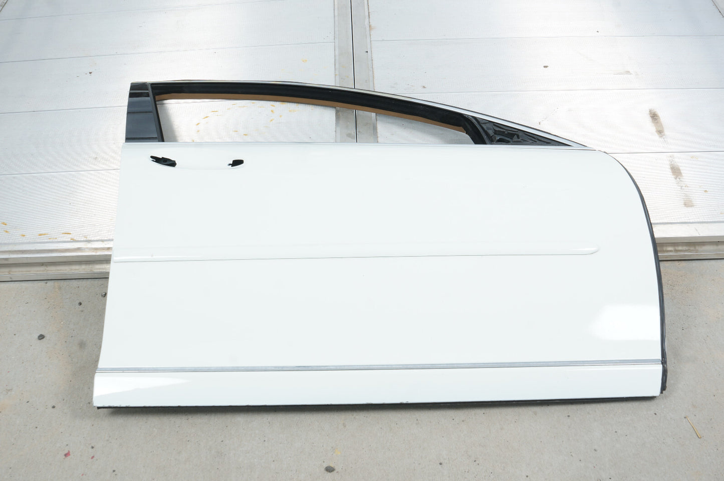 07 - 13 MERCEDES-BENZ S550 W221 FRONT RIGHT PASSENGER SIDE DOOR SHELL OEM