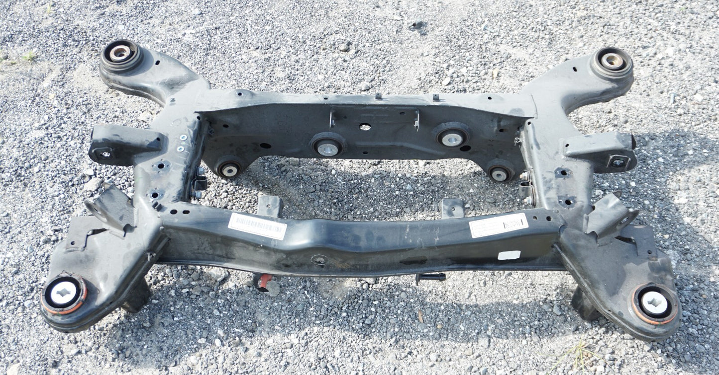 14 - 20 MASERATI QUATTROPORTE REAR SUBFRAME CROSSMEMBER CRADLE UNDERCARRIAGE OEM