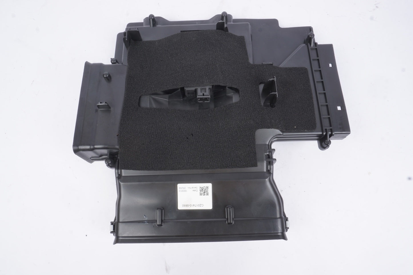 2014-2020 MERCEDES S550 W222 FRONT RIGHT UNDER SEAT LOWER AIR VENT DUCT OEM