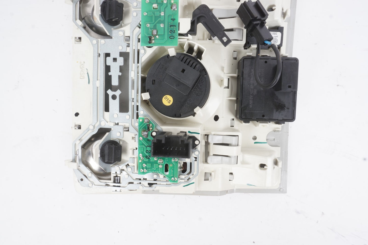 2012-2019 Volkswagen Passat Front Reading Map Light Dome Lamp  OEM