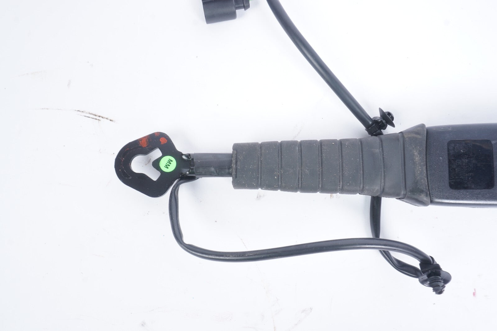 11 - 18 Porsche Cayenne 958 Front Right Pass Seat Belt Buckle Latch OEM