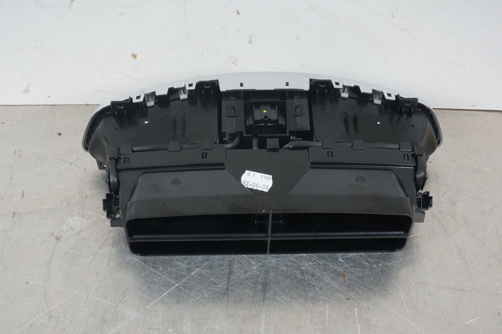 07-14 Mercedes CL550 W216 Center Dash Dashboard Ac A/c Air Vent Clock Trim Oem