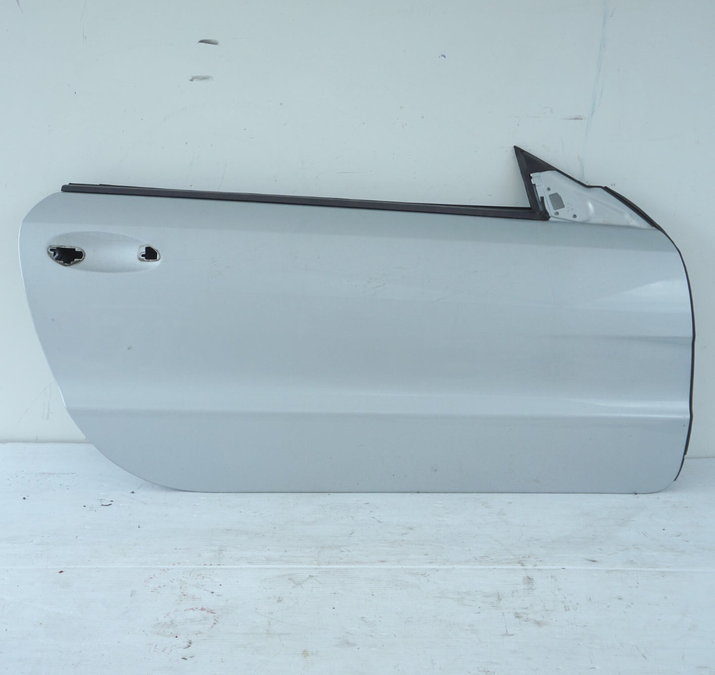 2003-2008 Mercedes-Benz SL500 FRONT RIGHT PASSENGER DOOR SHELL OEM