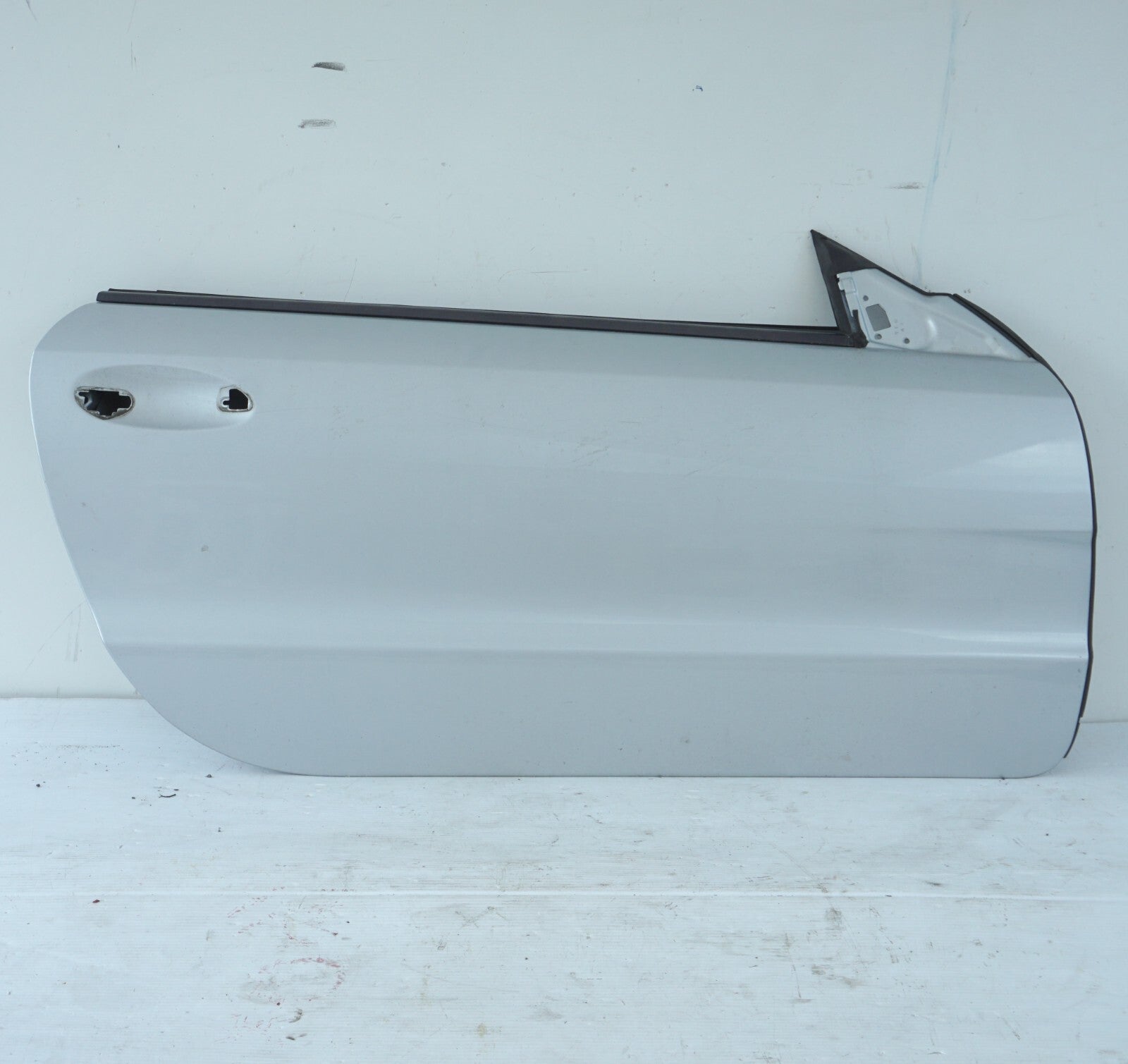 2003-2008 Mercedes-Benz SL500 FRONT RIGHT PASSENGER DOOR SHELL OEM