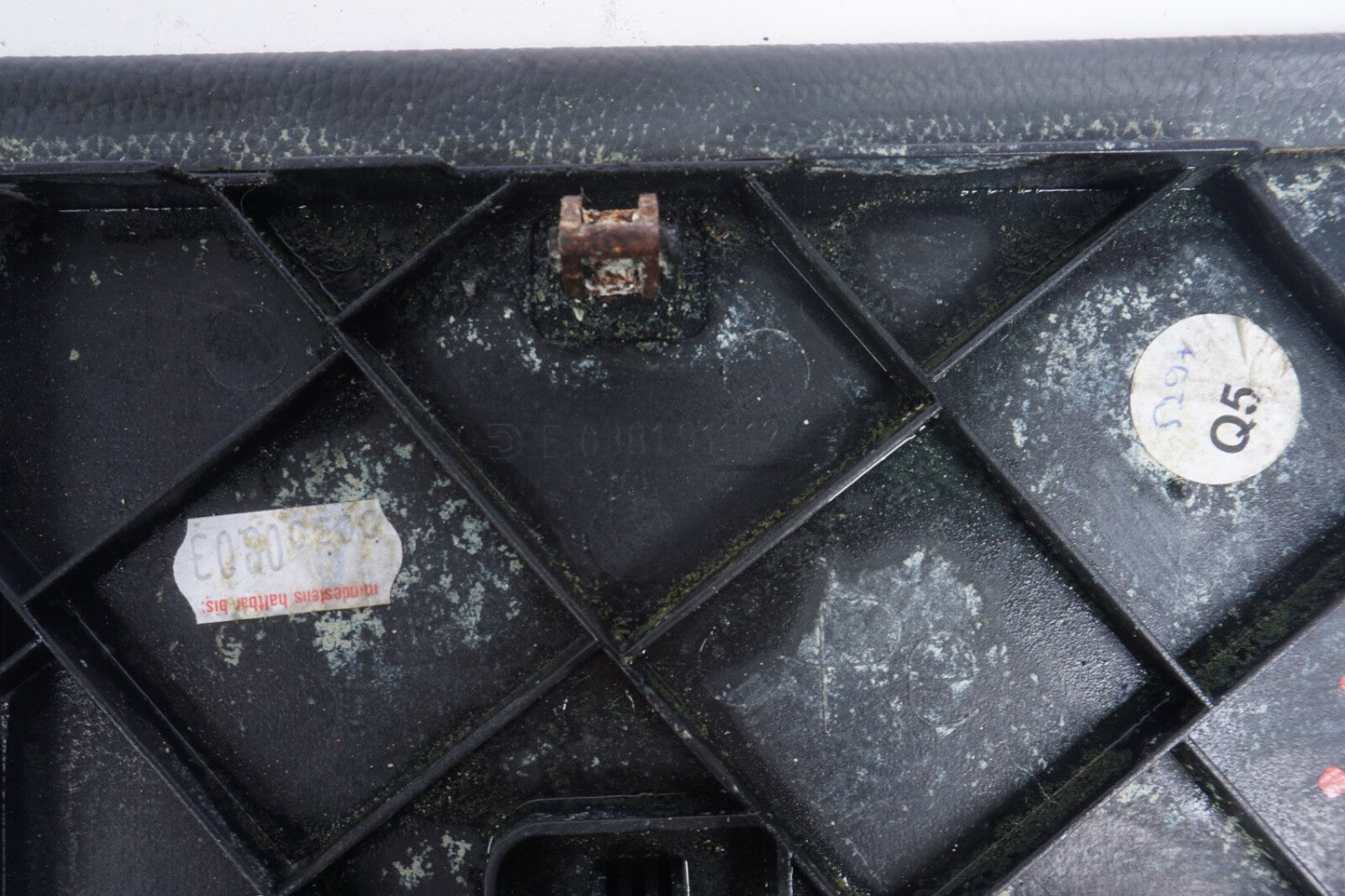 2003 - 2006 Mercedes Sl Class R230 Cover Panel Trim Storage Compartment Rear