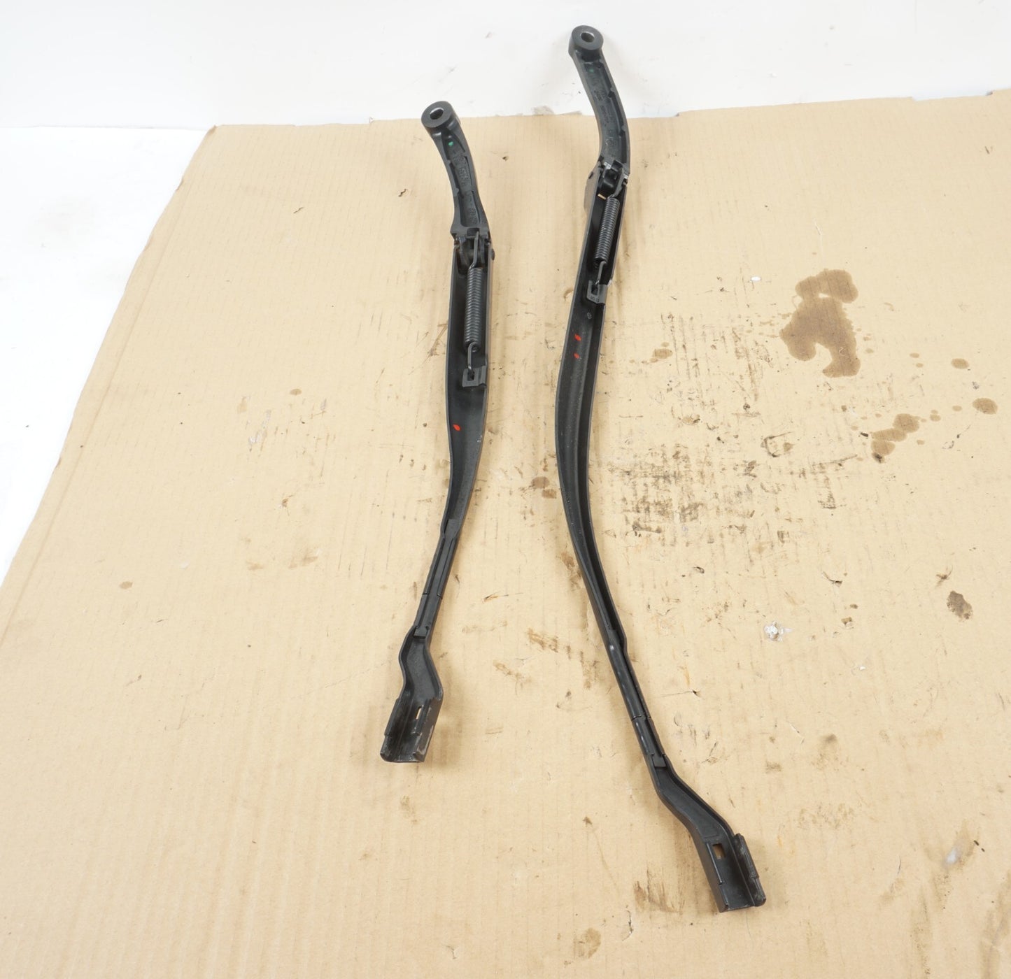 14 -20 MASERATI QUATTROPORTE FRONT WINDSHIELD WIPER ARM LEFT & RIGHT OEM