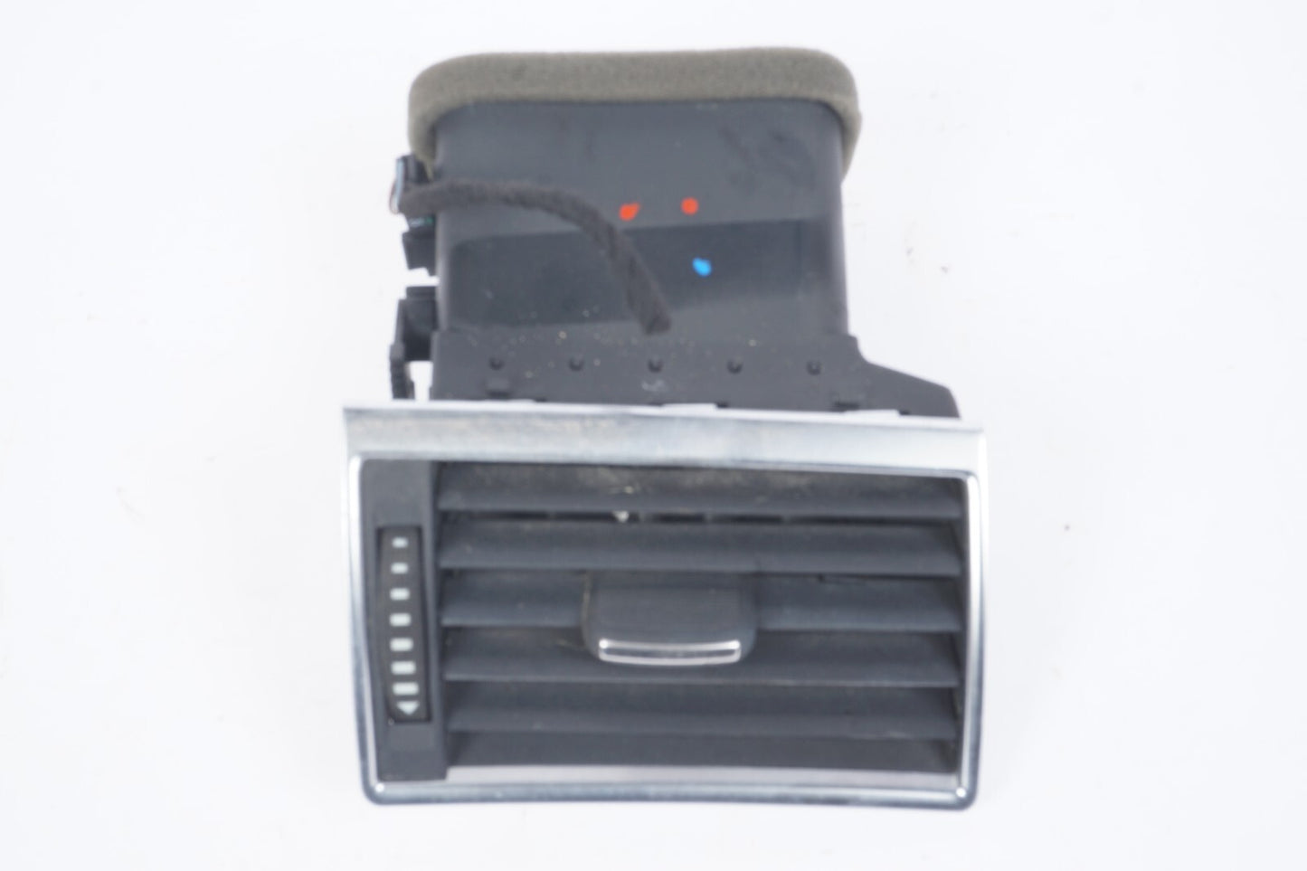 2004  - 2010 Audi A8 A8L Dash Ac Heater Air Vent Right Passenger Side OEM