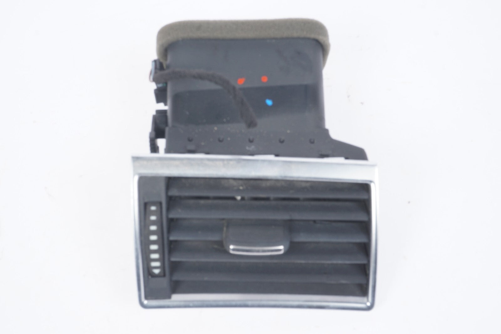 2004  - 2010 Audi A8 A8L Dash Ac Heater Air Vent Right Passenger Side OEM