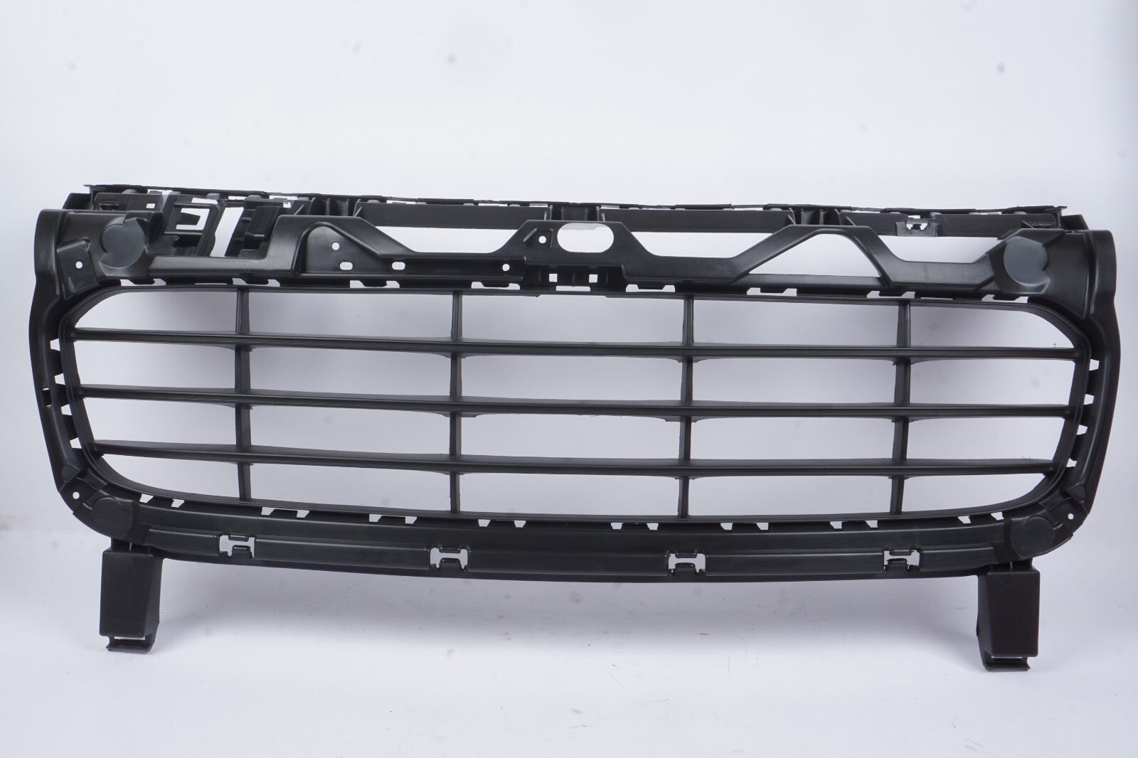 2015 - 2018 PORSCHE CAYENNE FRONT BUMPER GRILLE