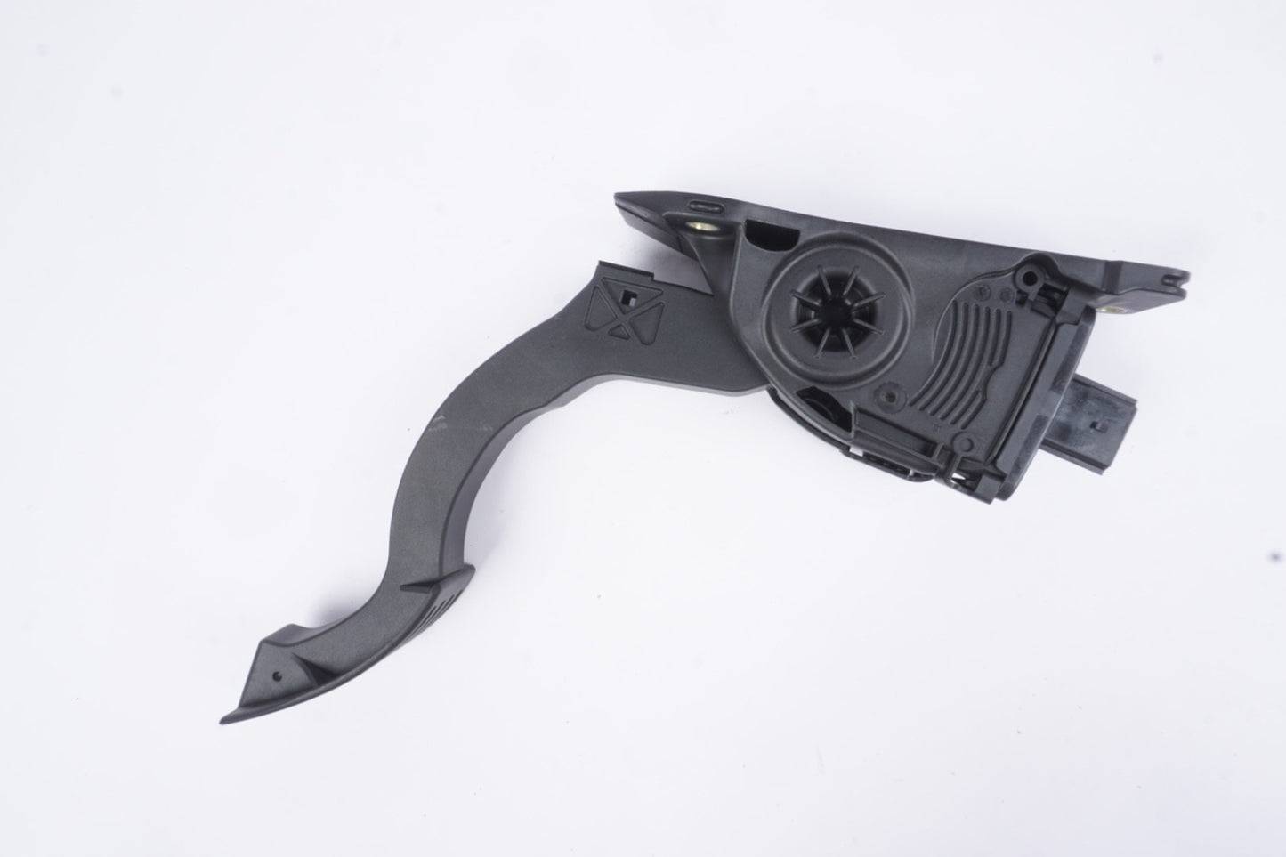 2015 - 2018 FORD FOCUS GAS PEDAL ACCELERATOR OEM EV61-9F836-AA
