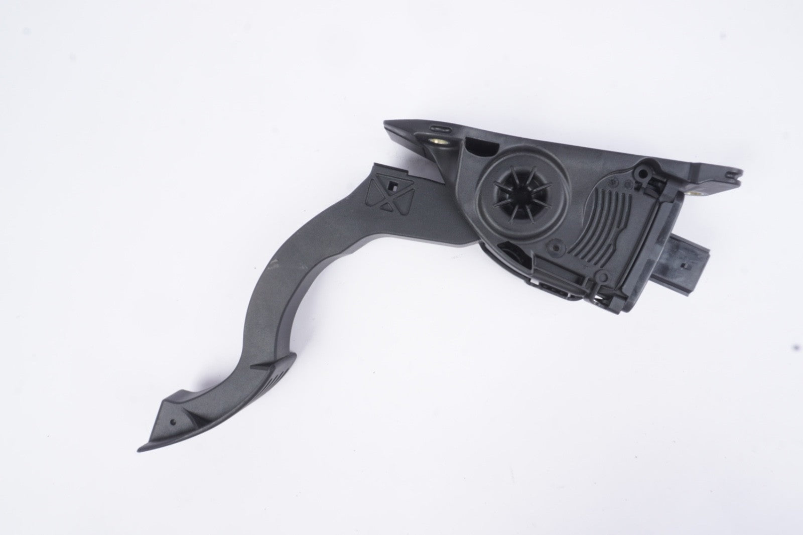 2015 - 2018 FORD FOCUS GAS PEDAL ACCELERATOR OEM EV61-9F836-AA