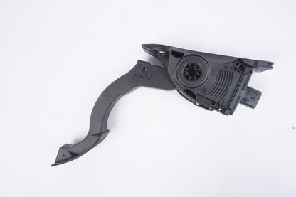 2015 - 2018 FORD FOCUS GAS PEDAL ACCELERATOR OEM EV61-9F836-AA
